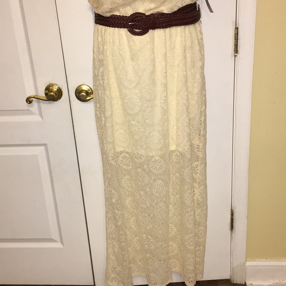 Fifth & Park missy lace overlay cream belted maxi - Picture 3 of 7